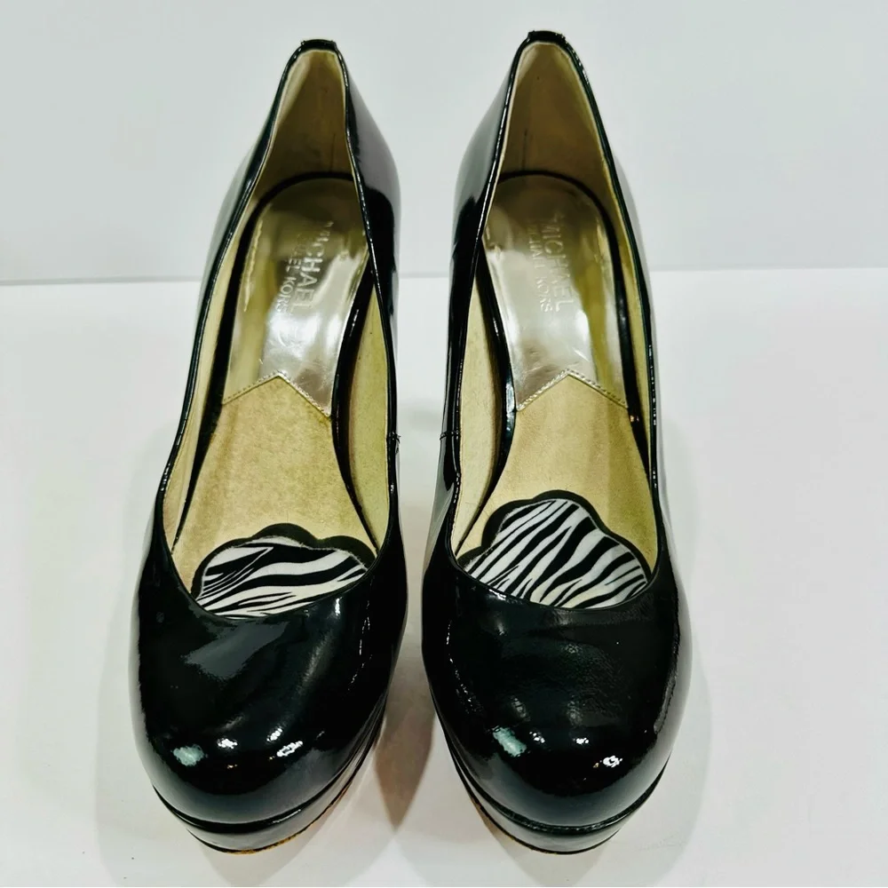 MICHAEL KORS IONNA BLACK SIZE 8 1/2 PATENT LEATHER 4” HEELS GREAT CONDITION - Picture 5 of 8